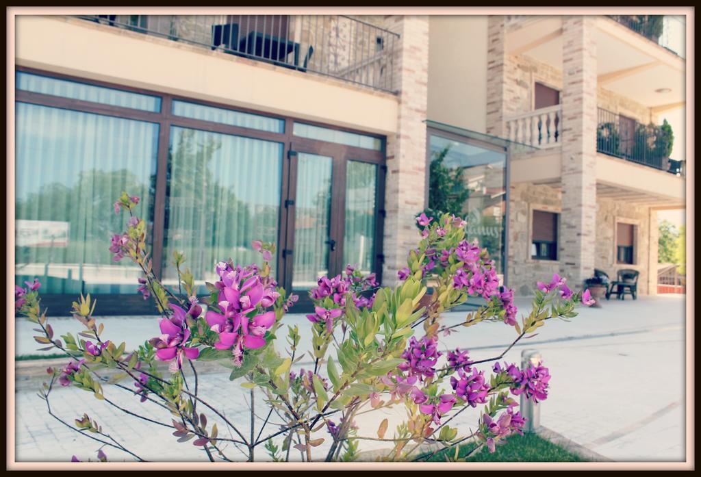 Halanus Hotel And Resort Alanno Εξωτερικό φωτογραφία