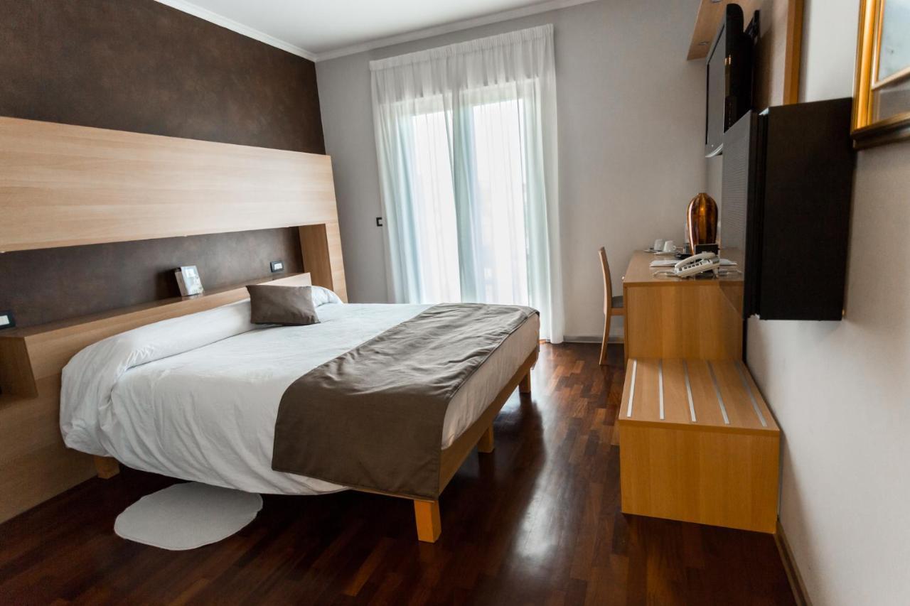 Halanus Hotel And Resort Alanno Εξωτερικό φωτογραφία